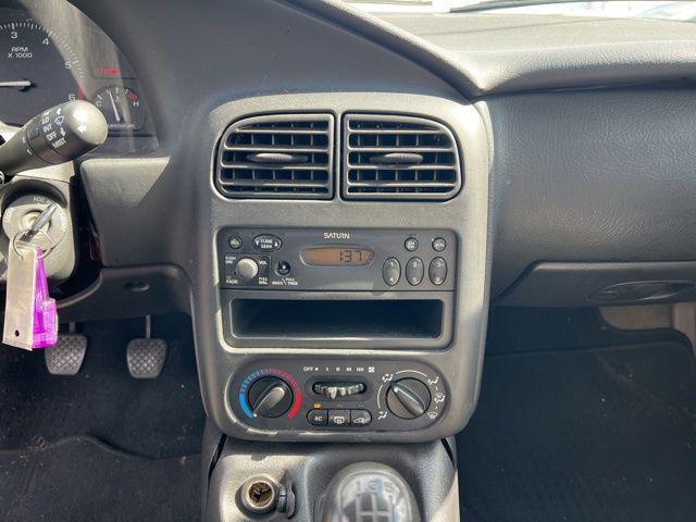 Photo of 2002  Saturn L