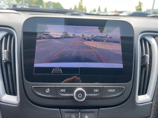 Photo of 2023 Summit White Chevrolet Malibu