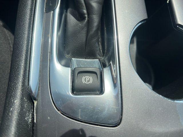 Photo of 2023 Summit White Chevrolet Malibu