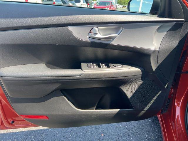 Photo of 2023 Fire Orange Kia Forte
