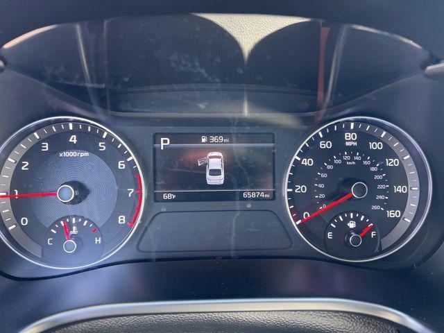 Photo of 2023 Fire Orange Kia Forte