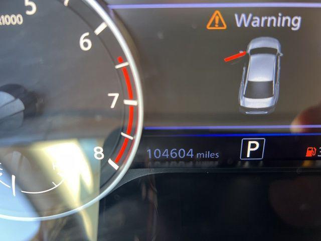 Photo of 2019 Glacier White Nissan Altima