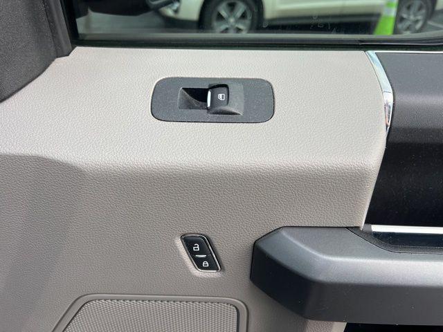 Photo of 2018 Blue Ford F-150
