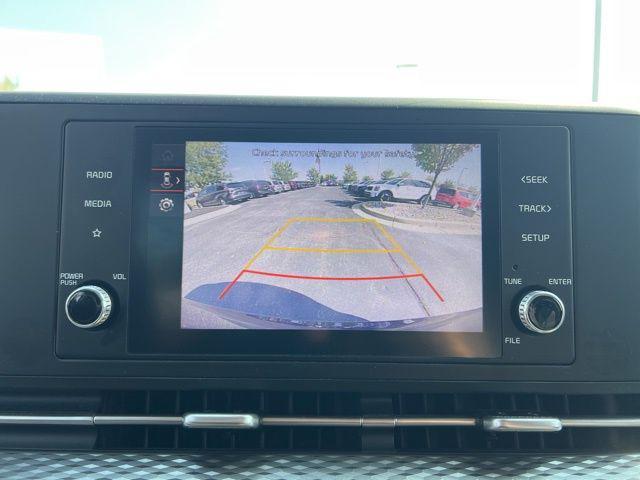 Photo of 2024 Deep Chroma Blue Kia Carnival