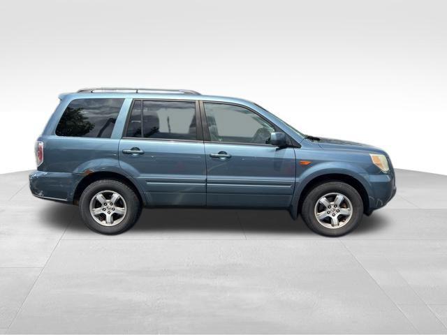 Photo of 2006 Steel Blue Metallic Honda Pilot