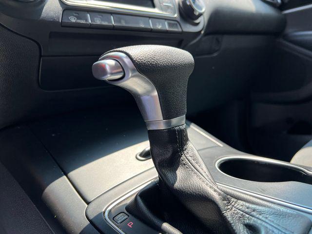 Photo of 2019 Titanium Silver Kia Sorento