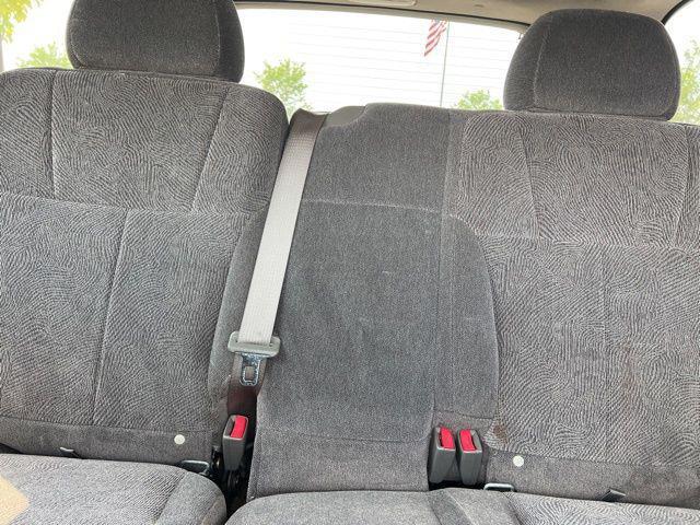 Photo of 2004 Indigo Blue Metallic Chevrolet Trailblazer