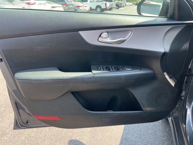Photo of 2024 Gravity Gray Kia Forte