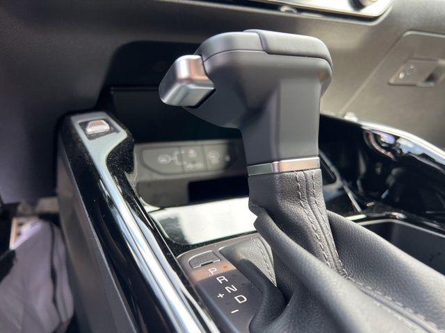 Photo of 2025 Jungle Green Kia Sorento