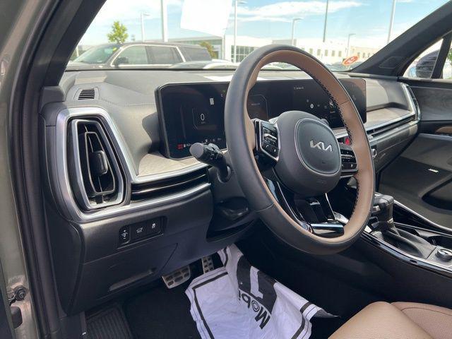 Photo of 2025 Jungle Green Kia Sorento