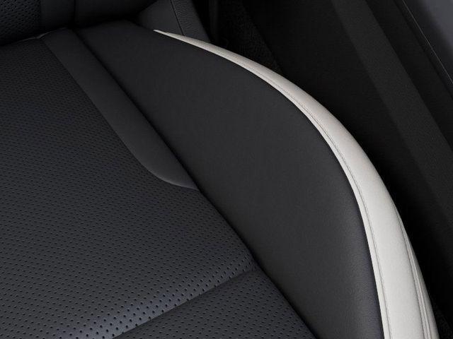 Photo of 2025 Aurora Black Pearl Kia K5