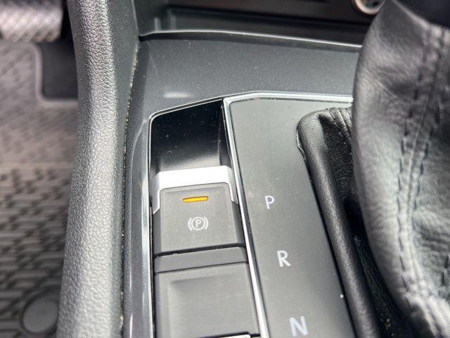 Photo of 2020 Black Volkswagen Tiguan