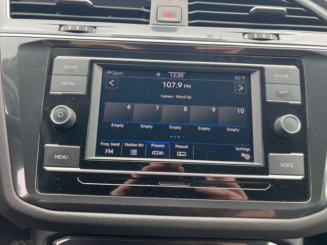 Photo of 2020 Black Volkswagen Tiguan