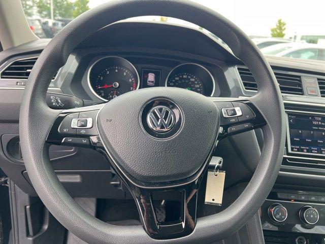 Photo of 2020 Black Volkswagen Tiguan