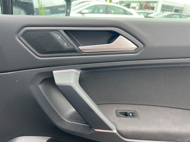 Photo of 2020 Black Volkswagen Tiguan