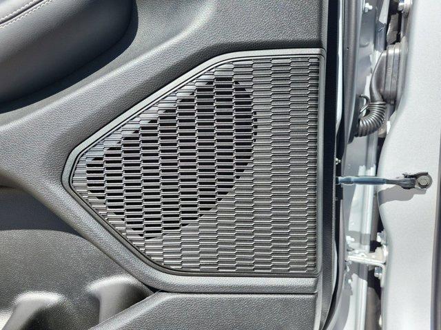 Photo of 2025 Silver Zynith Jeep Grand Cherokee