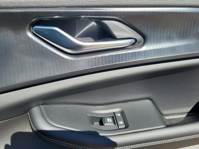 Photo of 2025 Silver Zynith Jeep Grand Cherokee