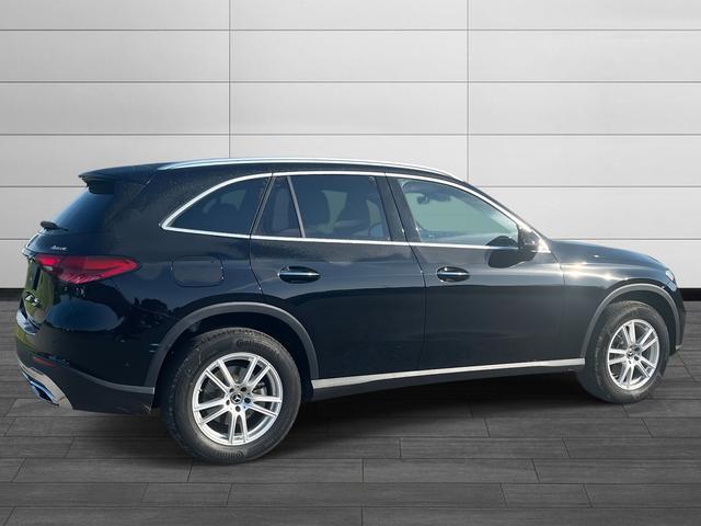 Photo of 2025 Black Mercedes-Benz GLC 300