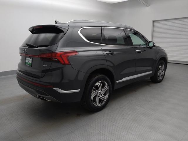 Photo of 2023 Gray Hyundai SANTA FE