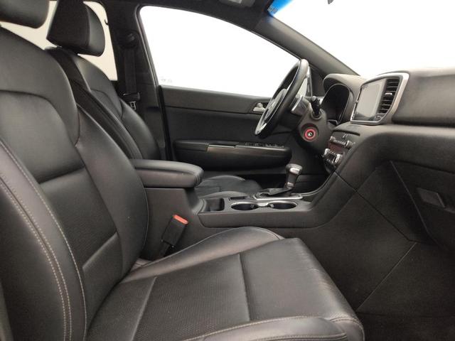 Photo of 2020 Hyper Red Kia Sportage