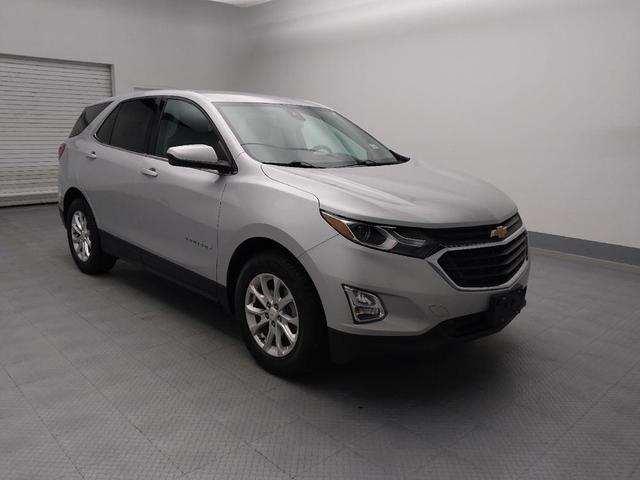 Photo of 2020 Silver Ice Metallic Chevrolet Equinox
