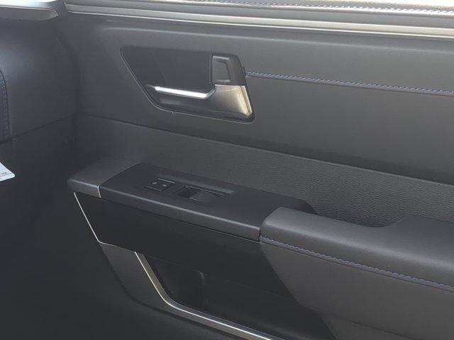 Photo of 2025 Wind Chill Pearl [Extra_Cost_Color] Toyota Tundra