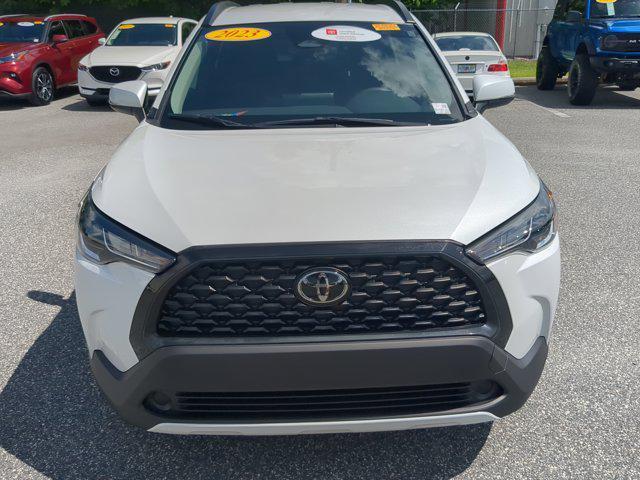 Photo of 2023 Pearl Toyota Corolla Cross