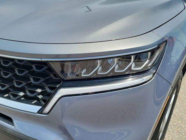 Photo of 2023 Everlasting Silver Kia Sorento