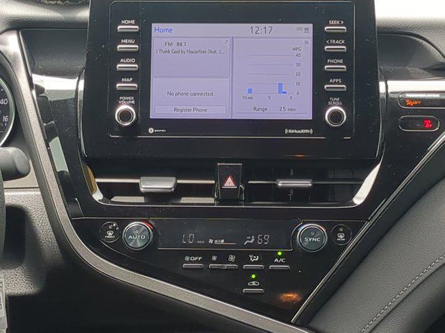 Photo of 2024 Midnight Black Metallic Toyota Camry