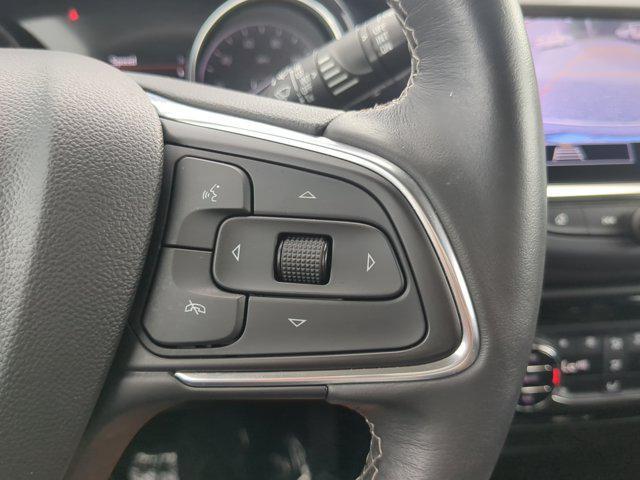 Photo of 2022 White Frost Tricoat Buick Encore GX