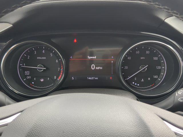 Photo of 2022 White Frost Tricoat Buick Encore GX