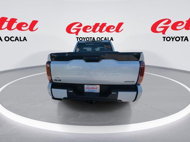 Photo of 2025 Wind Chill Pearl [Extra_Cost_Color] Toyota Tundra Hybrid