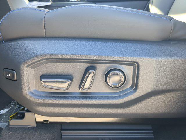 Photo of 2025 Wind Chill Pearl [Extra_Cost_Color] Toyota Tundra Hybrid