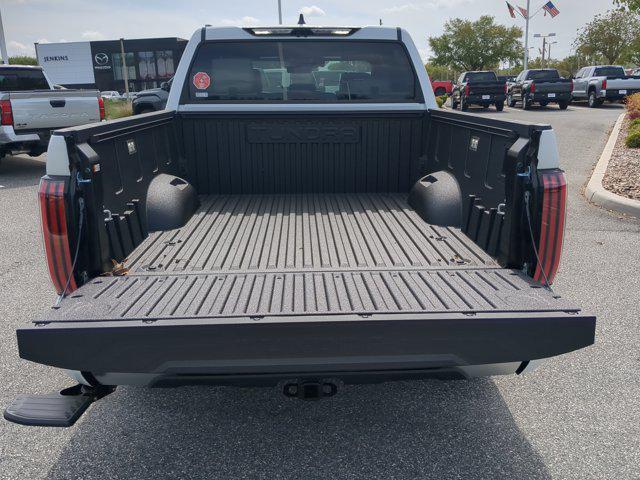 Photo of 2025 Wind Chill Pearl [Extra_Cost_Color] Toyota Tundra Hybrid