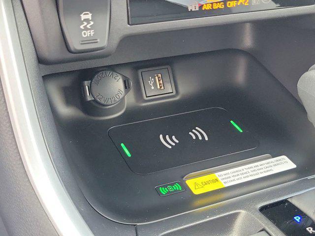 Photo of 2025 Ice Cap Toyota RAV4 Hybrid