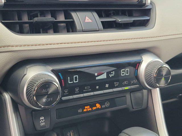 Photo of 2025 Ice Cap Toyota RAV4 Hybrid