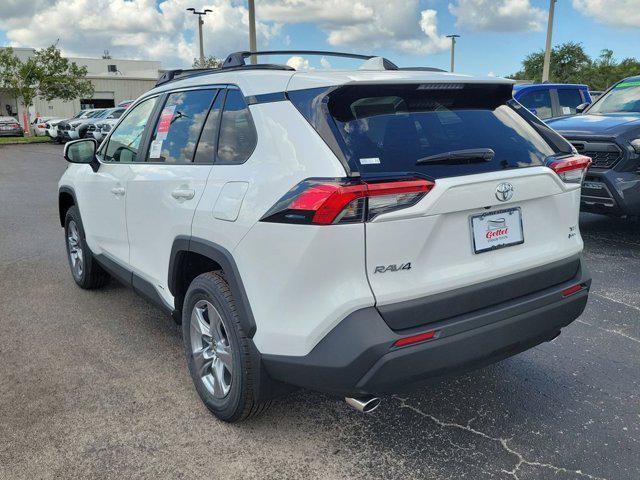 Photo of 2025 Ice Cap Toyota RAV4 Hybrid
