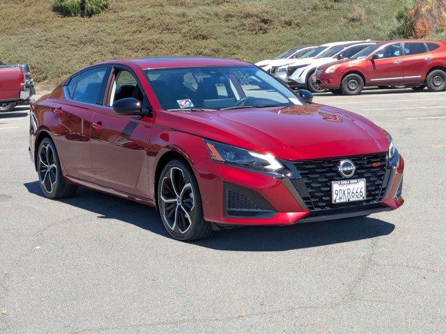 Photo of 2023 Scarlet Ember Nissan Altima