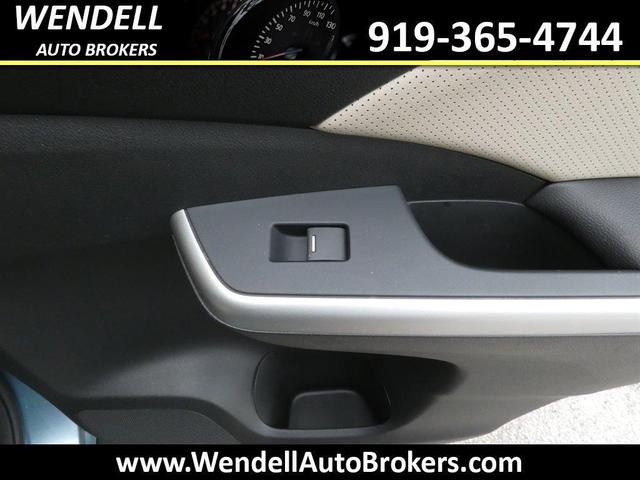 Photo of 2015 Blue Honda CR-V