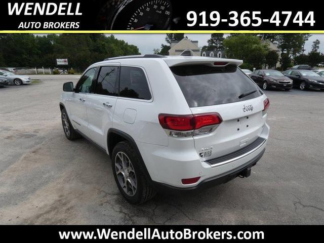 Photo of 2020 Bright White Clearcoat Jeep Grand Cherokee