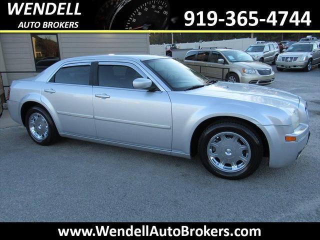 2005 Chrysler 300