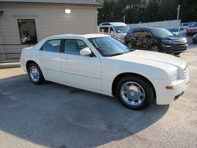 2005 Chrysler 300