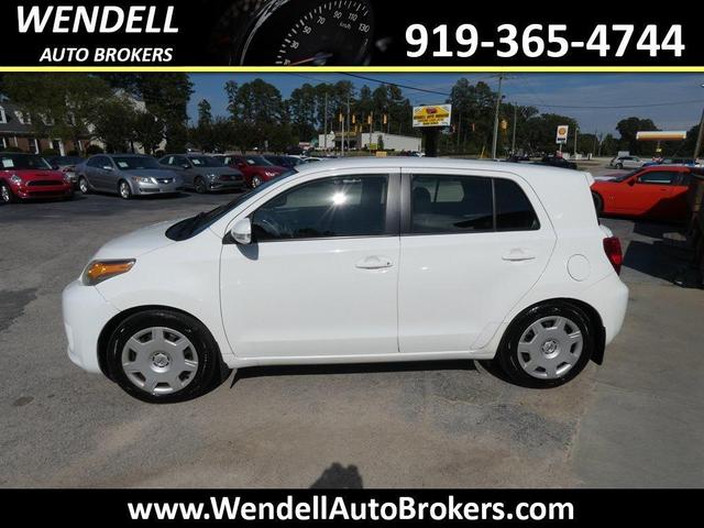 Photo of 2013 Super White Scion xD