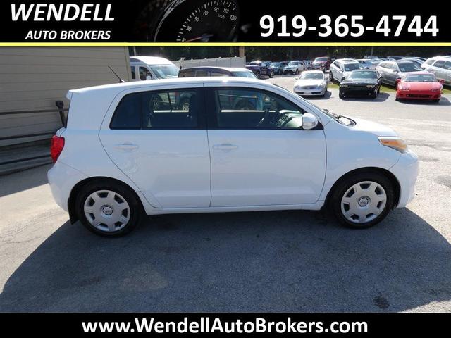 Photo of 2013 Super White Scion xD