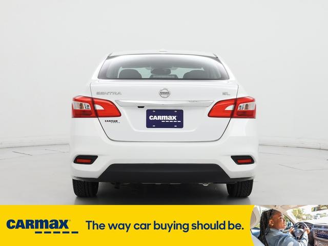 Photo of 2018 White Nissan Sentra