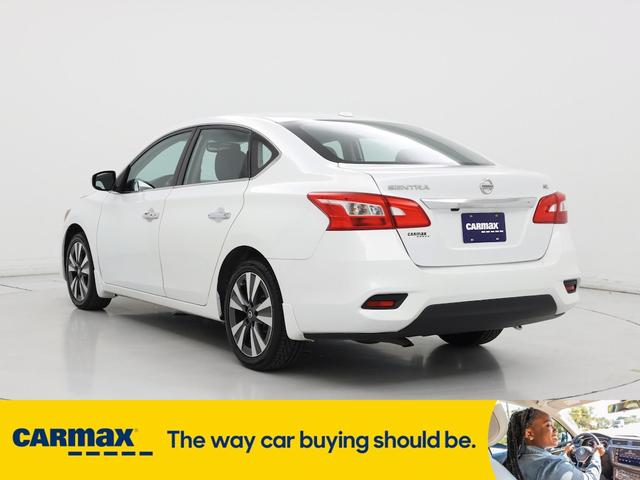 Photo of 2018 White Nissan Sentra