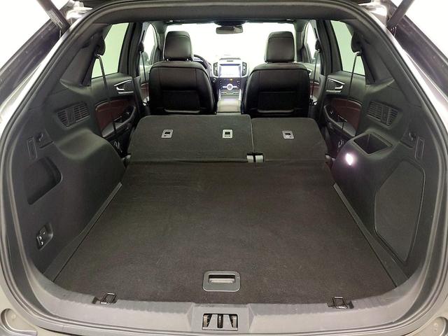 Photo of 2020 Gray Ford Edge
