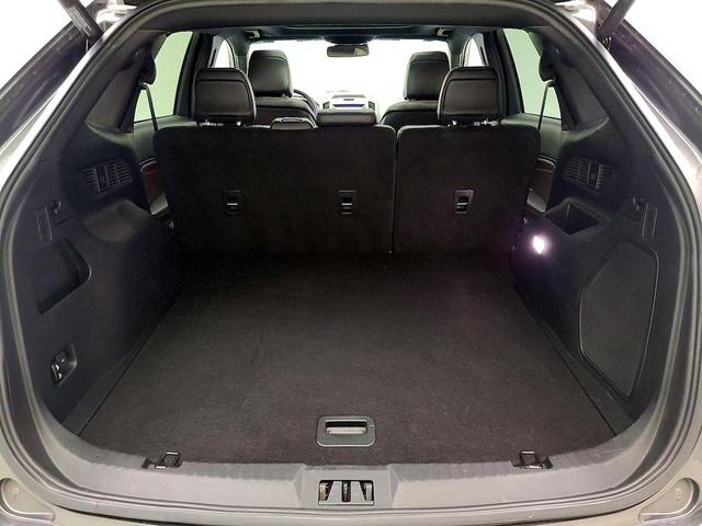 Photo of 2020 Gray Ford Edge