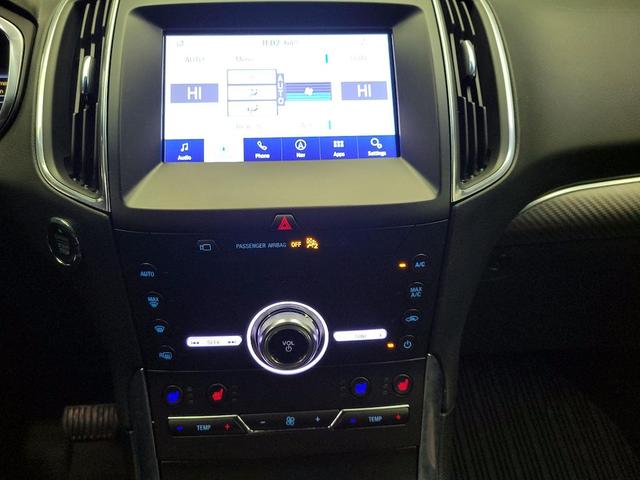 Photo of 2020 Gray Ford Edge