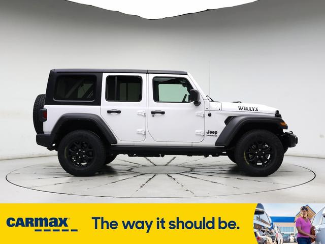 Photo of 2022 White Jeep Wrangler